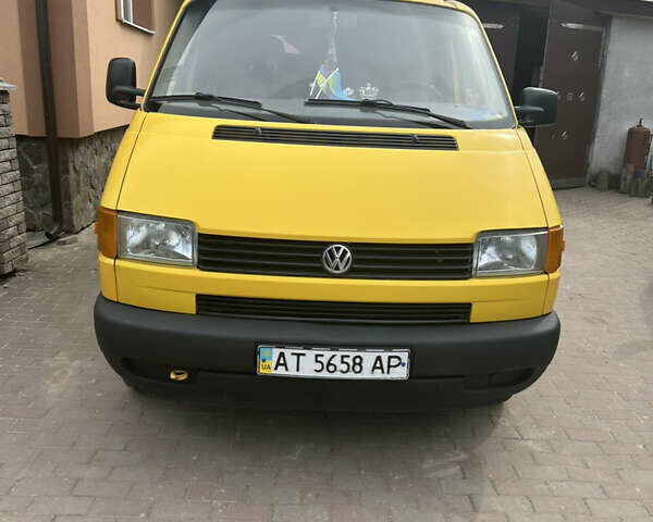 Желтый Фольксваген Transporter, объемом двигателя 1.9 л и пробегом 320 тыс. км за 5300 $, фото 12 на Automoto.ua