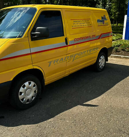 Жовтий Фольксваген Transporter, об'ємом двигуна 1.9 л та пробігом 409 тис. км за 5000 $, фото 1 на Automoto.ua