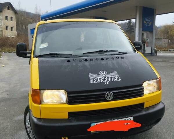 Желтый Фольксваген Transporter, объемом двигателя 1.9 л и пробегом 340 тыс. км за 6150 $, фото 7 на Automoto.ua