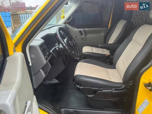 Жовтий Фольксваген Transporter, об'ємом двигуна 2.46 л та пробігом 321 тис. км за 5700 $, фото 20 на Automoto.ua