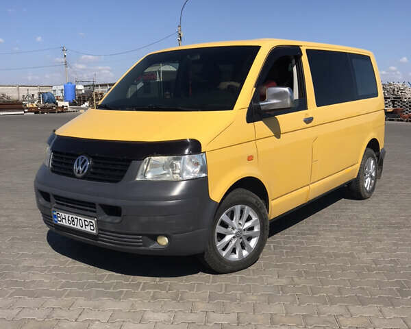 Жовтий Фольксваген Transporter, об'ємом двигуна 1.9 л та пробігом 370 тис. км за 7508 $, фото 2 на Automoto.ua