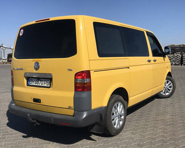 Жовтий Фольксваген Transporter, об'ємом двигуна 1.9 л та пробігом 370 тис. км за 7508 $, фото 5 на Automoto.ua