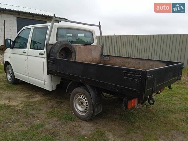 Желтый Фольксваген Transporter, объемом двигателя 1.9 л и пробегом 350 тыс. км за 5200 $, фото 3 на Automoto.ua