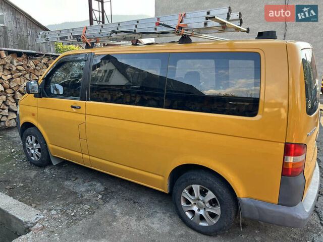 Жовтий Фольксваген Transporter, об'ємом двигуна 1.9 л та пробігом 437 тис. км за 6800 $, фото 1 на Automoto.ua