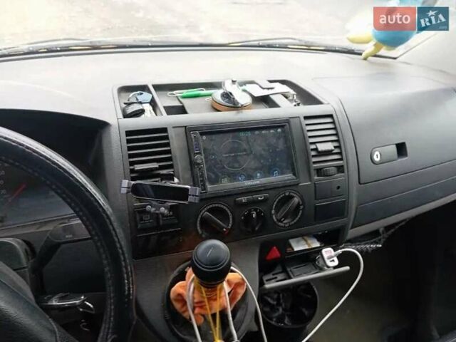 Желтый Фольксваген Transporter, объемом двигателя 1.9 л и пробегом 480 тыс. км за 5500 $, фото 5 на Automoto.ua