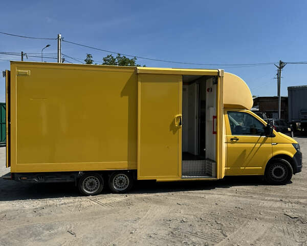 Желтый Фольксваген Transporter, объемом двигателя 0 л и пробегом 27 тыс. км за 11000 $, фото 4 на Automoto.ua