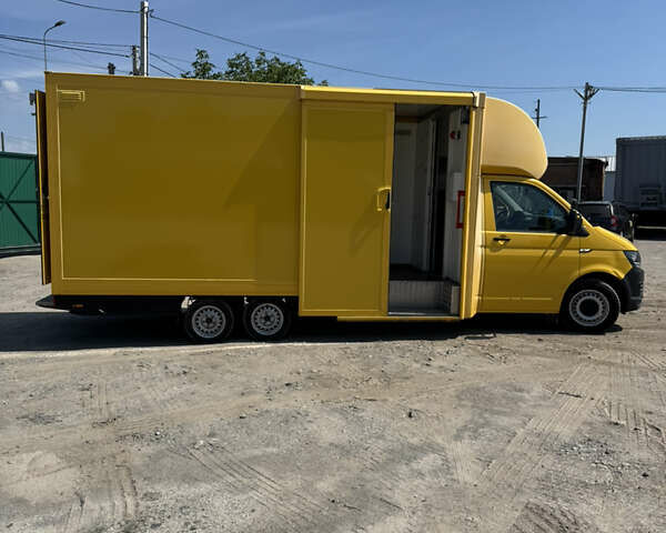 Желтый Фольксваген Transporter, объемом двигателя 0 л и пробегом 25 тыс. км за 14999 $, фото 3 на Automoto.ua