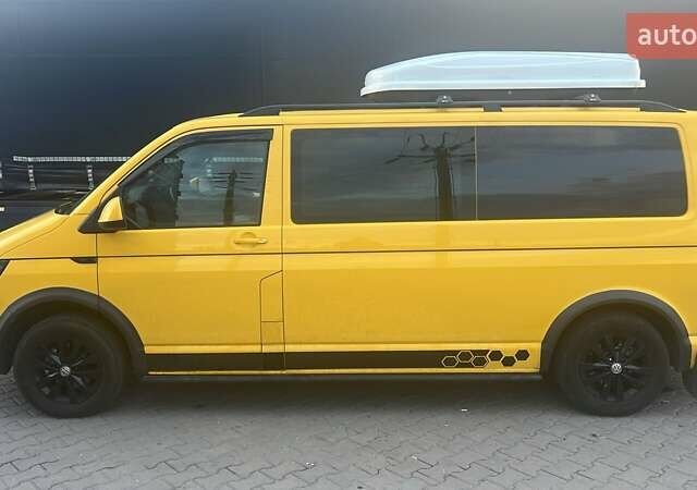 Жовтий Фольксваген Transporter, об'ємом двигуна 2 л та пробігом 250 тис. км за 20500 $, фото 2 на Automoto.ua