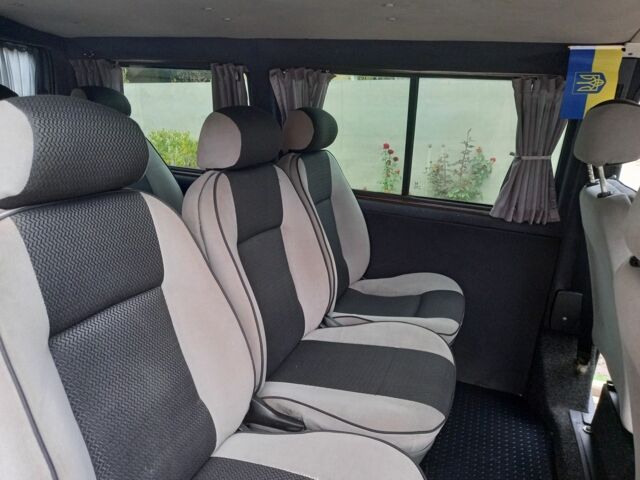 Желтый Фольксваген Transporter, объемом двигателя 1.9 л и пробегом 333 тыс. км за 6250 $, фото 9 на Automoto.ua