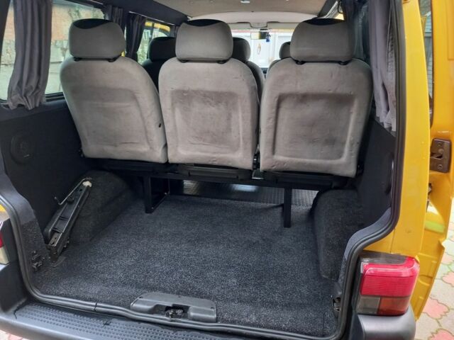 Желтый Фольксваген Transporter, объемом двигателя 1.9 л и пробегом 333 тыс. км за 6250 $, фото 11 на Automoto.ua