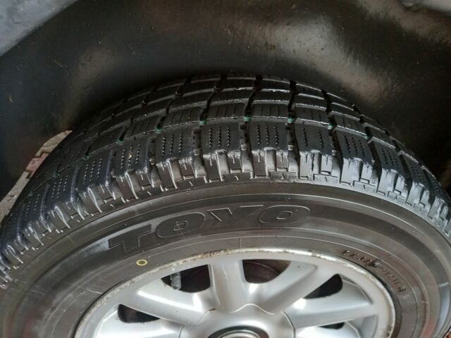 Желтый Фольксваген Transporter, объемом двигателя 1.9 л и пробегом 333 тыс. км за 6250 $, фото 16 на Automoto.ua