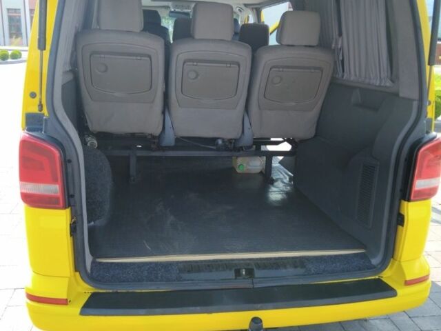 Желтый Фольксваген Transporter, объемом двигателя 2.5 л и пробегом 348 тыс. км за 10500 $, фото 6 на Automoto.ua