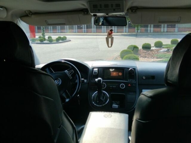 Желтый Фольксваген Transporter, объемом двигателя 2.5 л и пробегом 348 тыс. км за 10500 $, фото 5 на Automoto.ua