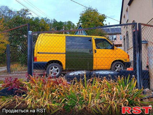 Фольксваген Transporter 1998 у Харкові на Automoto.ua Жовтий Фольксваген Transporter, об'ємом двигуна 1.9 л та пробігом 286 тис. км за 4000 $, фото 3 на Automoto.ua