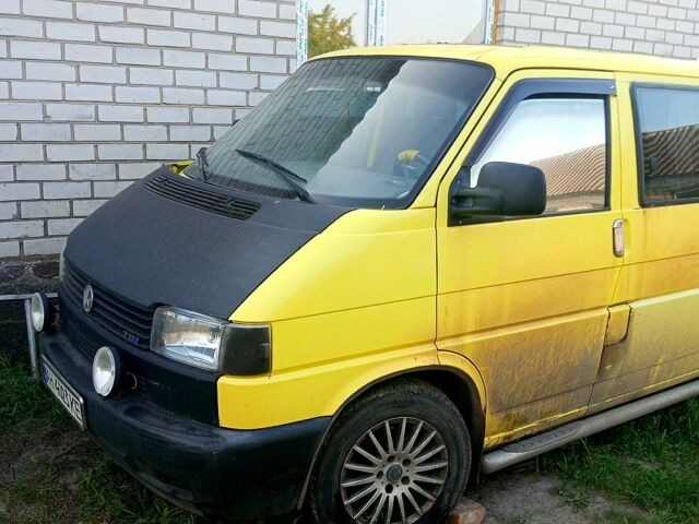 Желтый Фольксваген Transporter, объемом двигателя 2.5 л и пробегом 57 тыс. км за 4300 $, фото 8 на Automoto.ua