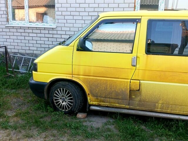 Желтый Фольксваген Transporter, объемом двигателя 2.5 л и пробегом 57 тыс. км за 4300 $, фото 7 на Automoto.ua