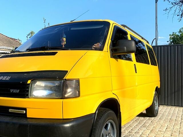 Желтый Фольксваген Transporter, объемом двигателя 25 л и пробегом 515 тыс. км за 6500 $, фото 6 на Automoto.ua