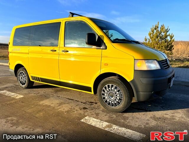 Желтый Фольксваген Transporter, объемом двигателя 19 л и пробегом 287 тыс. км за 7350 $, фото 3 на Automoto.ua