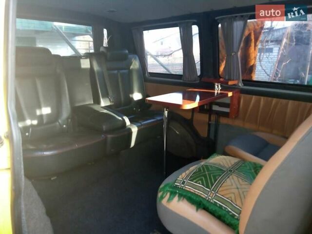 Фольксваген Transporter 2005 в Лысянке на Automoto.ua Желтый Фольксваген Transporter, объемом двигателя 1.9 л и пробегом 300 тыс. км за 8000 $, фото 2 на Automoto.ua