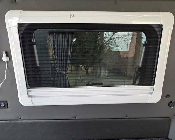 Серый Фольксваген Transporter, объемом двигателя 2 л и пробегом 183 тыс. км за 39999 $, фото 30 на Automoto.ua