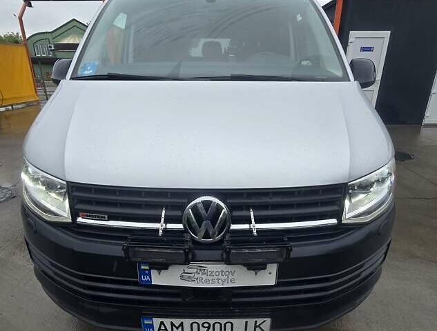 Серый Фольксваген Transporter, объемом двигателя 2 л и пробегом 183 тыс. км за 39999 $, фото 3 на Automoto.ua