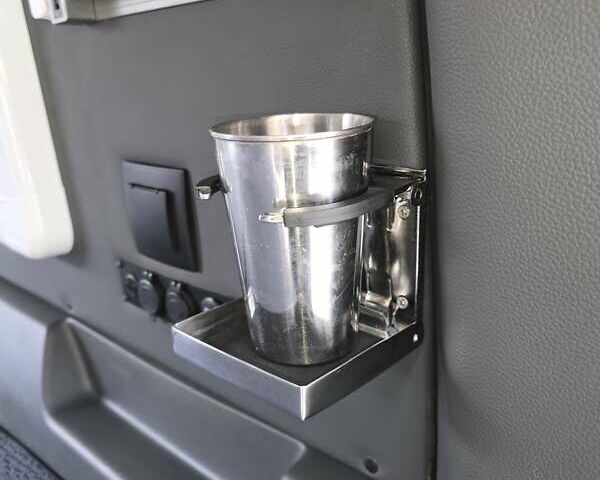 Серый Фольксваген Transporter, объемом двигателя 2 л и пробегом 183 тыс. км за 39999 $, фото 23 на Automoto.ua