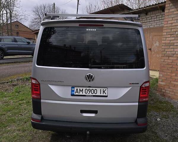 Серый Фольксваген Transporter, объемом двигателя 2 л и пробегом 179 тыс. км за 42999 $, фото 49 на Automoto.ua