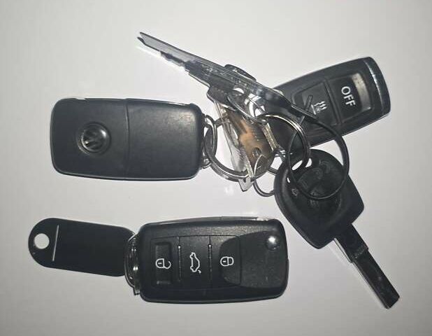 Серый Фольксваген Transporter, объемом двигателя 2 л и пробегом 183 тыс. км за 39999 $, фото 68 на Automoto.ua