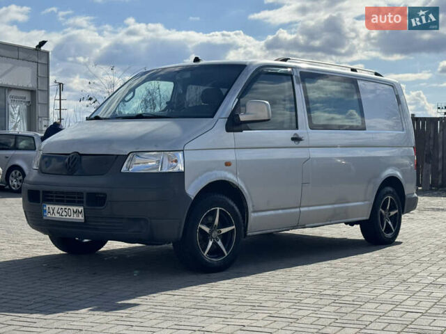 Серый Фольксваген Transporter, объемом двигателя 1.9 л и пробегом 390 тыс. км за 6000 $, фото 22 на Automoto.ua