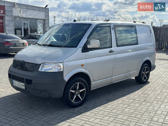 Серый Фольксваген Transporter, объемом двигателя 1.9 л и пробегом 390 тыс. км за 6000 $, фото 23 на Automoto.ua