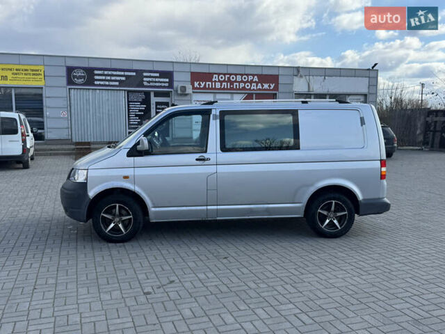 Серый Фольксваген Transporter, объемом двигателя 1.9 л и пробегом 390 тыс. км за 6000 $, фото 3 на Automoto.ua