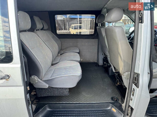 Серый Фольксваген Transporter, объемом двигателя 1.9 л и пробегом 390 тыс. км за 6000 $, фото 17 на Automoto.ua