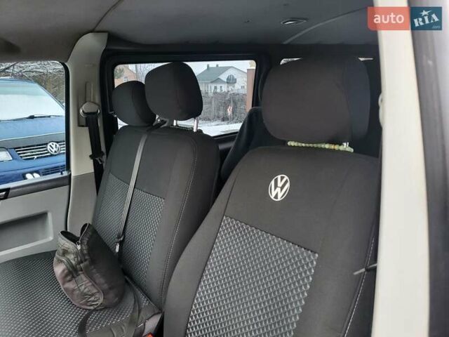 Серый Фольксваген Transporter, объемом двигателя 2.46 л и пробегом 315 тыс. км за 8900 $, фото 89 на Automoto.ua