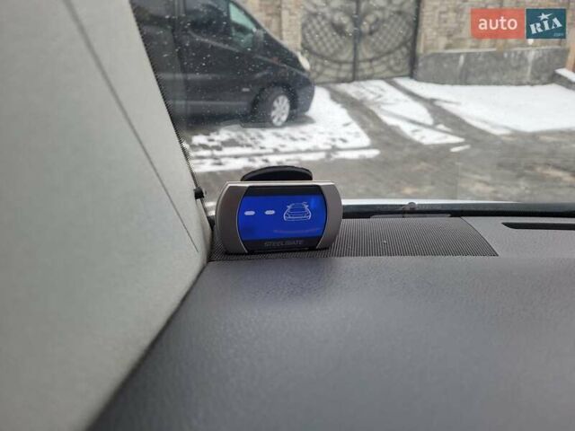 Серый Фольксваген Transporter, объемом двигателя 2.46 л и пробегом 315 тыс. км за 8900 $, фото 108 на Automoto.ua
