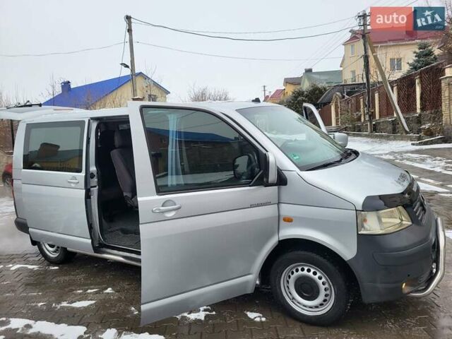 Серый Фольксваген Transporter, объемом двигателя 2.46 л и пробегом 315 тыс. км за 8900 $, фото 61 на Automoto.ua
