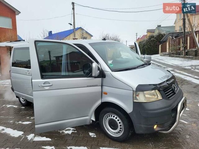 Серый Фольксваген Transporter, объемом двигателя 2.46 л и пробегом 315 тыс. км за 8900 $, фото 62 на Automoto.ua