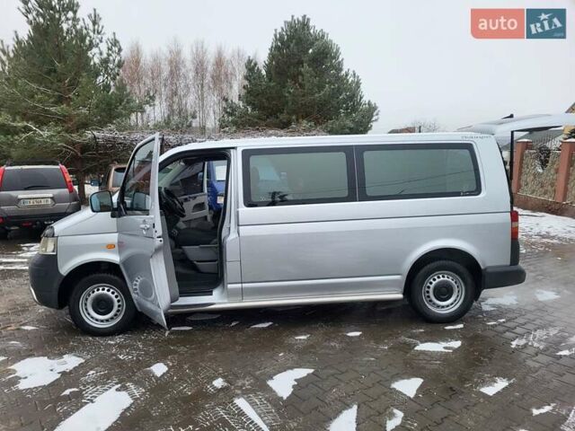 Серый Фольксваген Transporter, объемом двигателя 2.46 л и пробегом 315 тыс. км за 8900 $, фото 51 на Automoto.ua