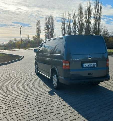 Сірий Фольксваген Transporter, об'ємом двигуна 2.46 л та пробігом 359 тис. км за 6700 $, фото 2 на Automoto.ua