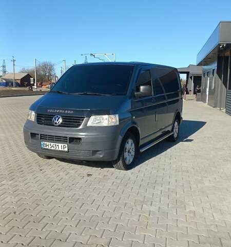 Сірий Фольксваген Transporter, об'ємом двигуна 2.46 л та пробігом 359 тис. км за 6700 $, фото 1 на Automoto.ua