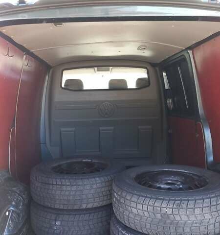 Сірий Фольксваген Transporter, об'ємом двигуна 2.46 л та пробігом 359 тис. км за 6700 $, фото 7 на Automoto.ua