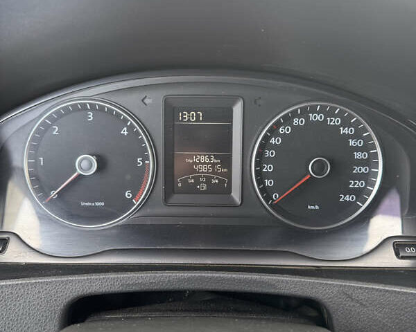 Серый Фольксваген Transporter, объемом двигателя 2 л и пробегом 499 тыс. км за 10500 $, фото 9 на Automoto.ua