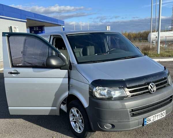 Сірий Фольксваген Transporter, об'ємом двигуна 2 л та пробігом 185 тис. км за 11500 $, фото 7 на Automoto.ua