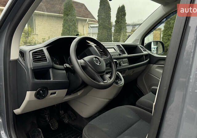 Серый Фольксваген Transporter, объемом двигателя 2 л и пробегом 280 тыс. км за 14999 $, фото 14 на Automoto.ua