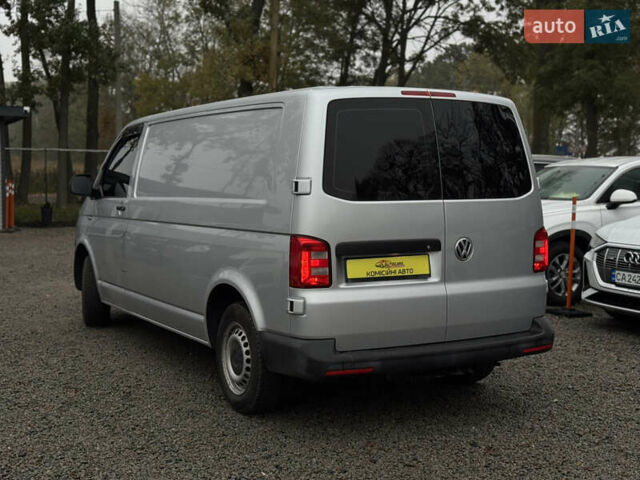 Сірий Фольксваген Transporter, об'ємом двигуна 1.97 л та пробігом 295 тис. км за 19500 $, фото 1 на Automoto.ua