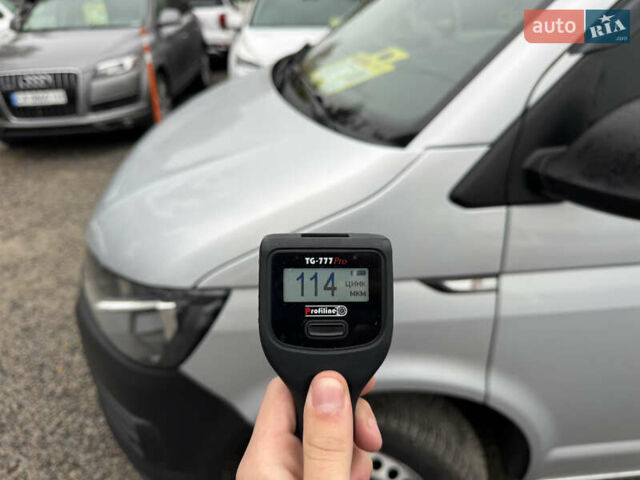 Сірий Фольксваген Transporter, об'ємом двигуна 1.97 л та пробігом 295 тис. км за 19500 $, фото 16 на Automoto.ua