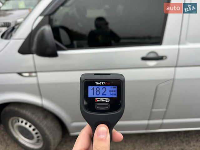 Сірий Фольксваген Transporter, об'ємом двигуна 1.97 л та пробігом 295 тис. км за 19500 $, фото 17 на Automoto.ua