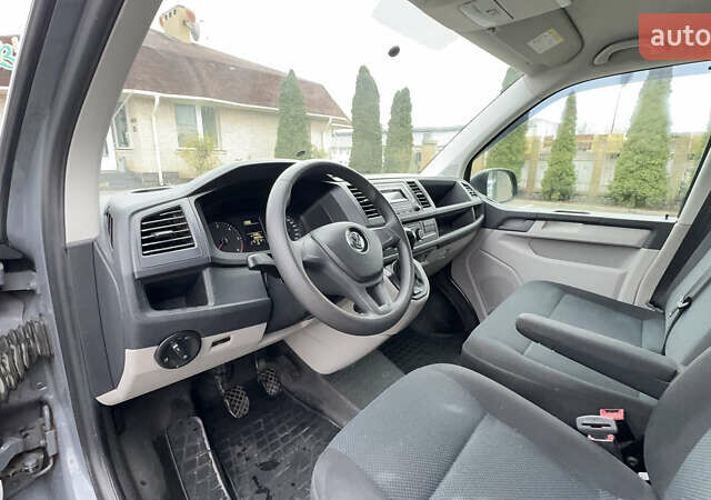 Серый Фольксваген Transporter, объемом двигателя 2 л и пробегом 280 тыс. км за 14999 $, фото 11 на Automoto.ua