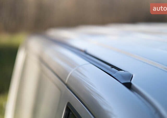 Серый Фольксваген Transporter, объемом двигателя 2 л и пробегом 248 тыс. км за 23000 $, фото 56 на Automoto.ua