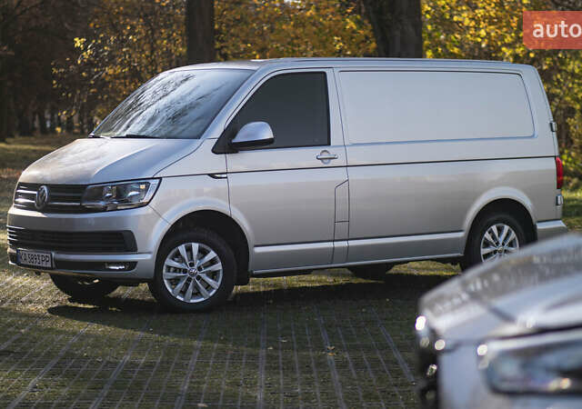 Серый Фольксваген Transporter, объемом двигателя 2 л и пробегом 248 тыс. км за 23000 $, фото 13 на Automoto.ua