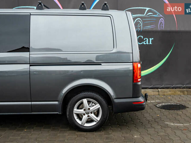 Серый Фольксваген Transporter, объемом двигателя 2 л и пробегом 159 тыс. км за 26500 $, фото 16 на Automoto.ua